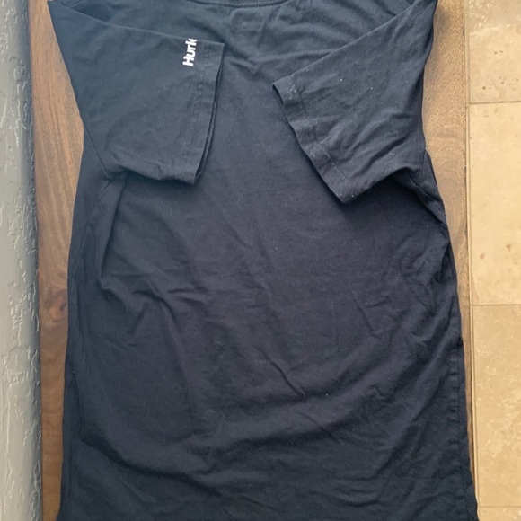 Hurley Graphic Tee - Picture 4 of 4